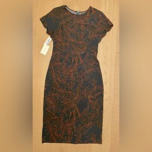 NWT Babaton Proper Dress | navy & Arabian spice | Size 8